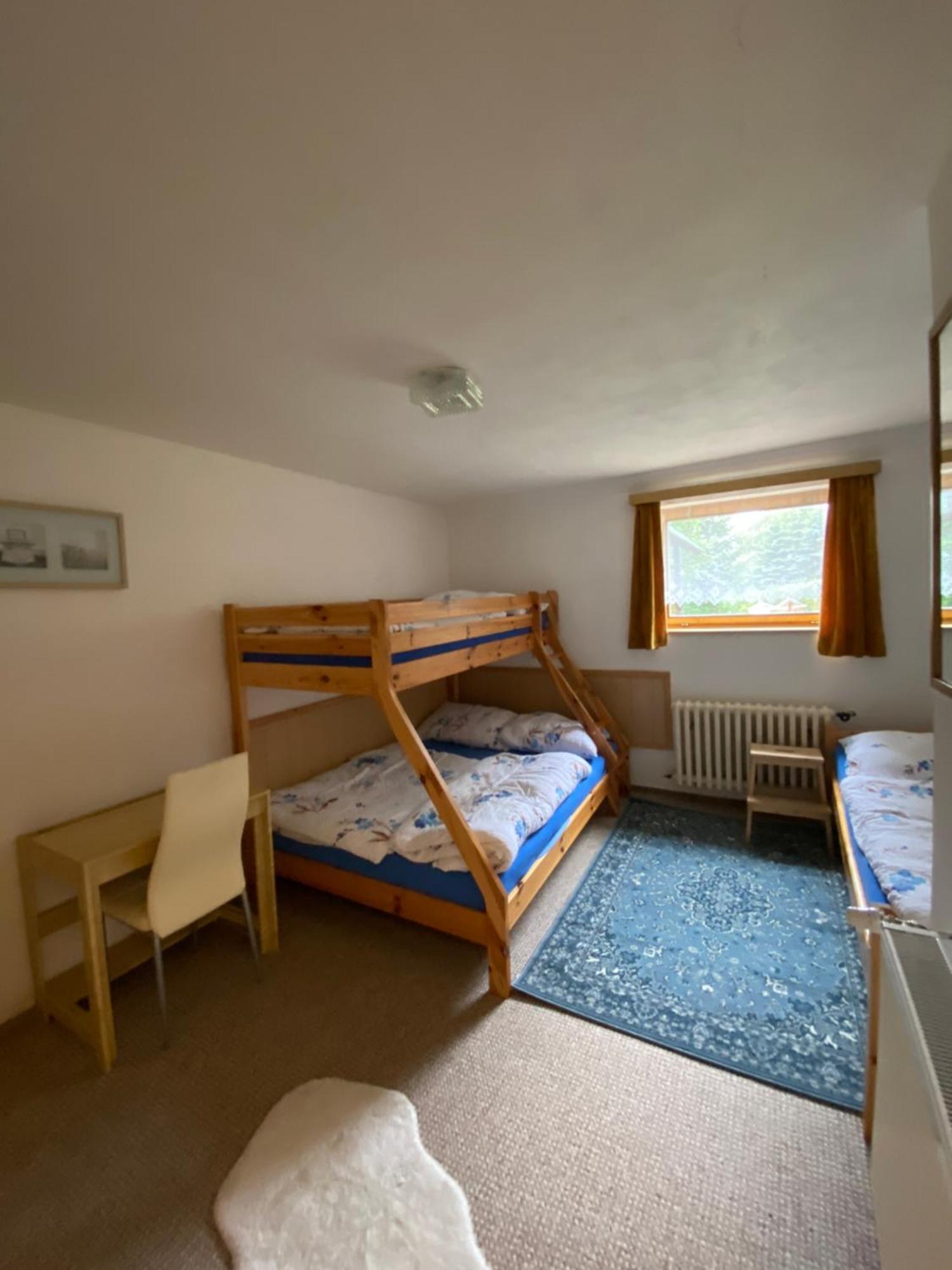 Samostatny Apartman Se Zahradou Бедржихов Экстерьер фото